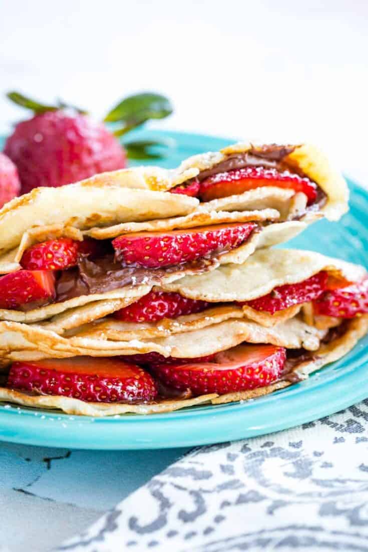 Nutella Crepes With Strawberries Cupcakes & Kale Chips