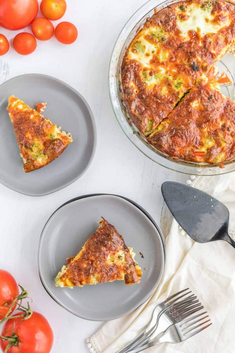 Tomato Broccoli Sausage Crustless Quiche Cupcakes & Kale Chips