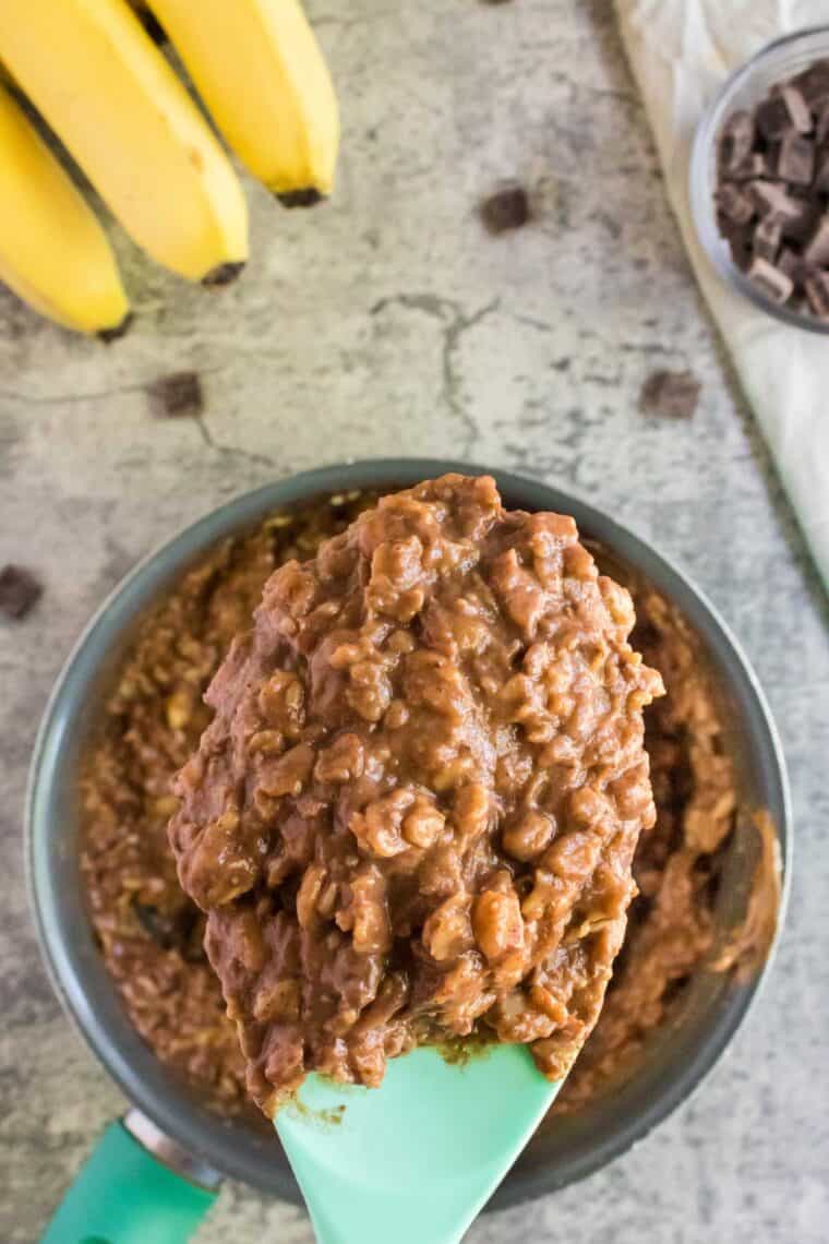 Almond Butter Chocolate Oatmeal Cupcakes & Kale Chips