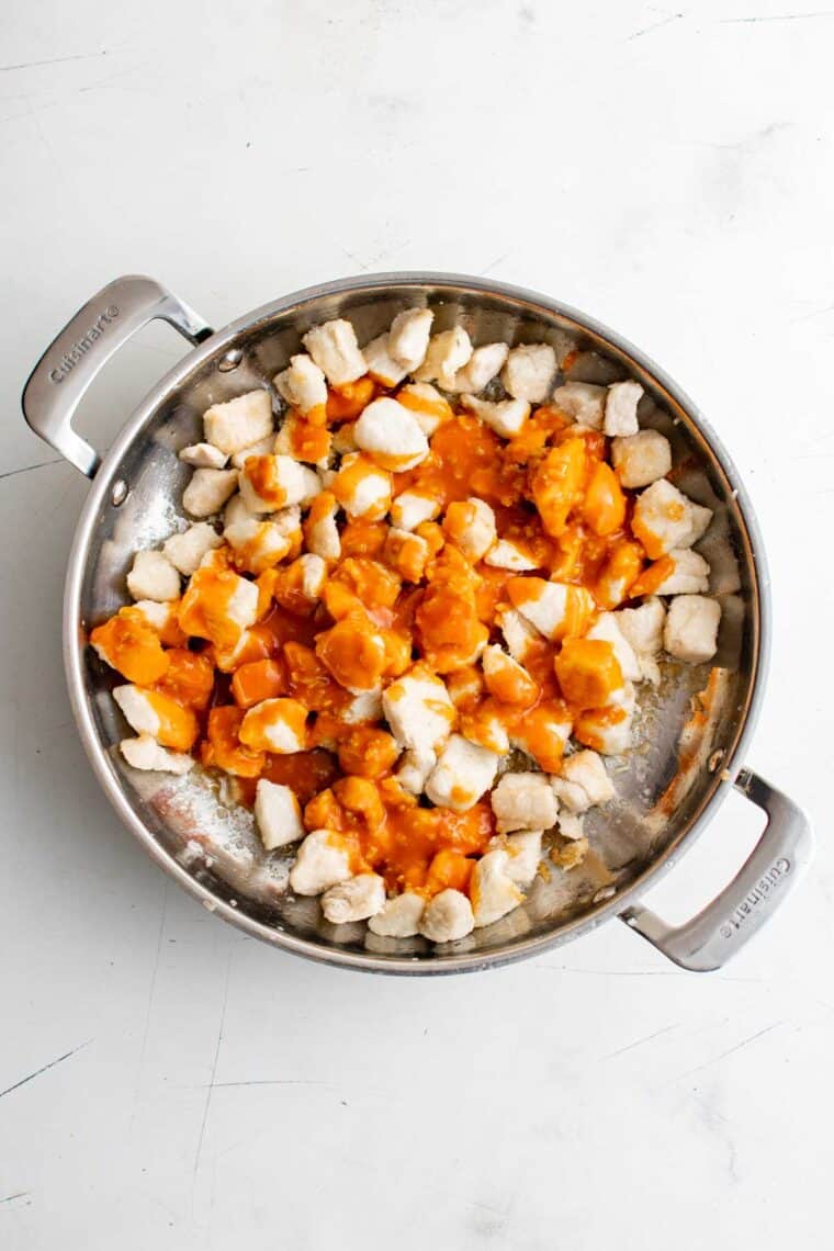 Buffalo Chicken Bites Cupcakes & Kale Chips