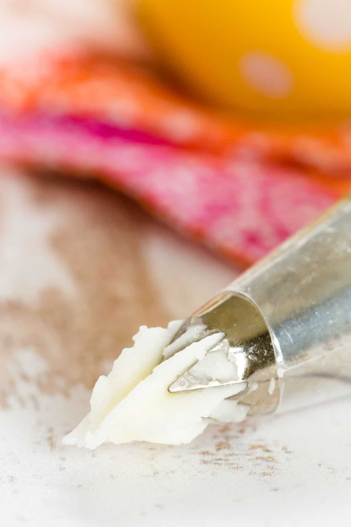 Lemon Buttercream Frosting Cupcakes & Kale Chips