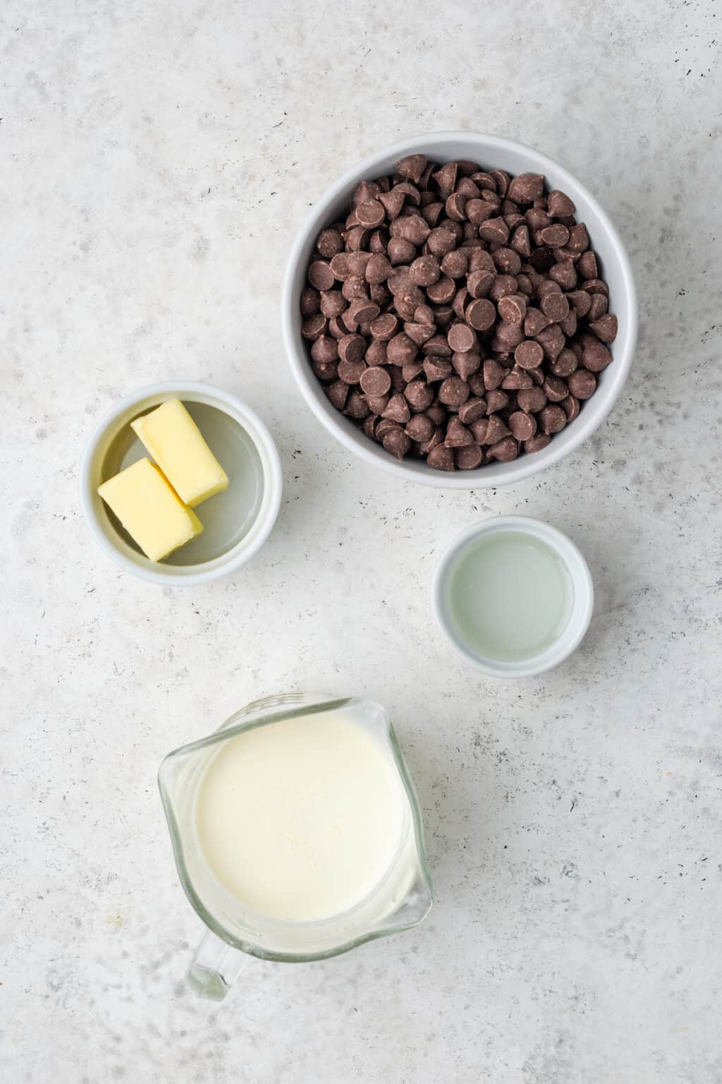 Easy Chocolate Glaze Cupcakes & Kale Chips