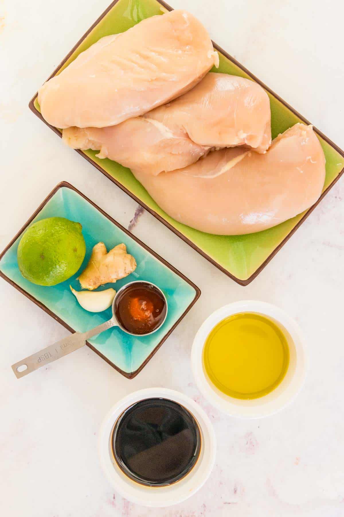 The ingredients for Asian grilled chicken.