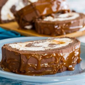 Chocolate Caramel Milky Way Cake Roll Recipe featured image