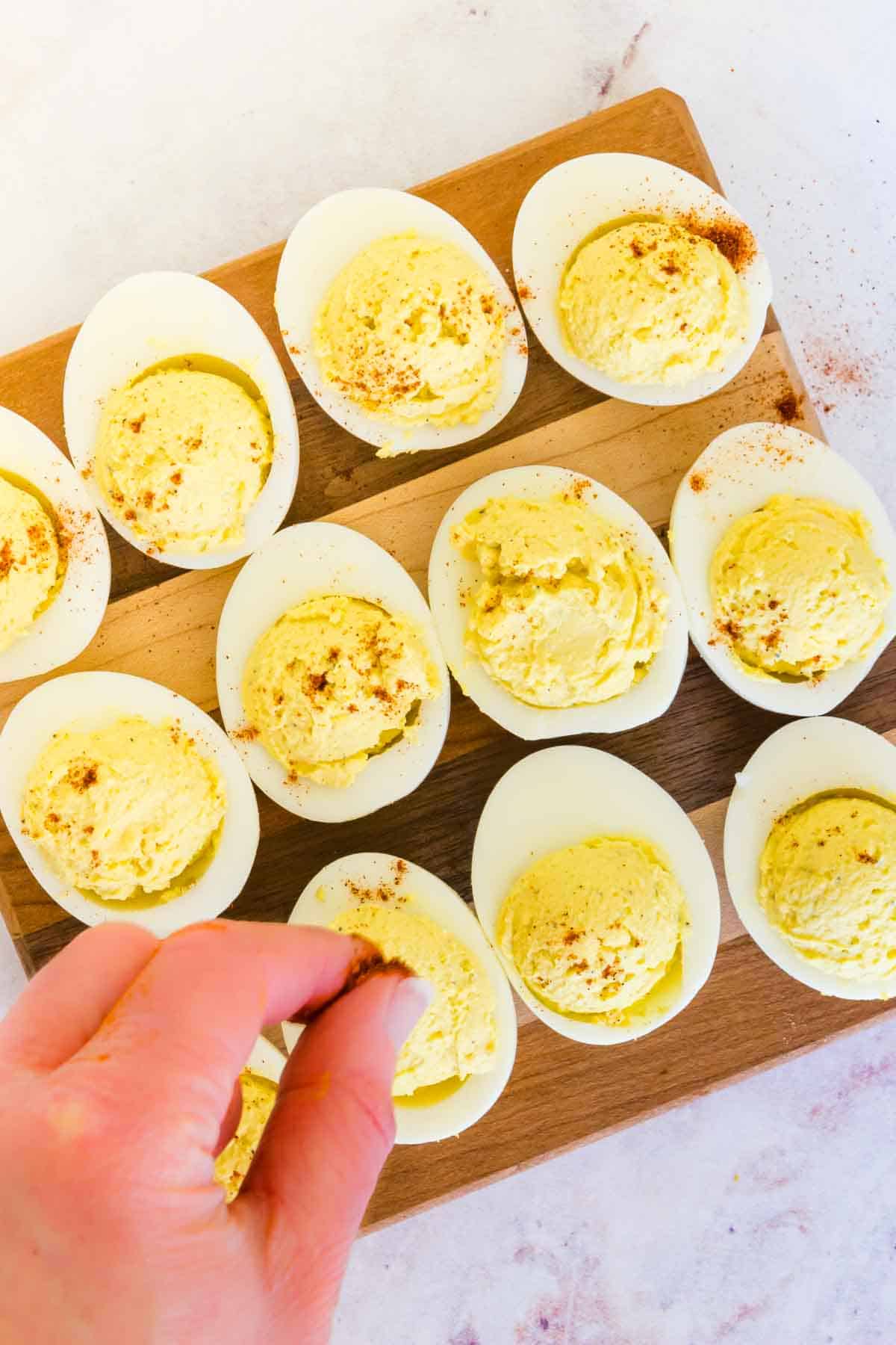 Healthy Deviled Eggs without Mayo Cupcakes & Kale Chips