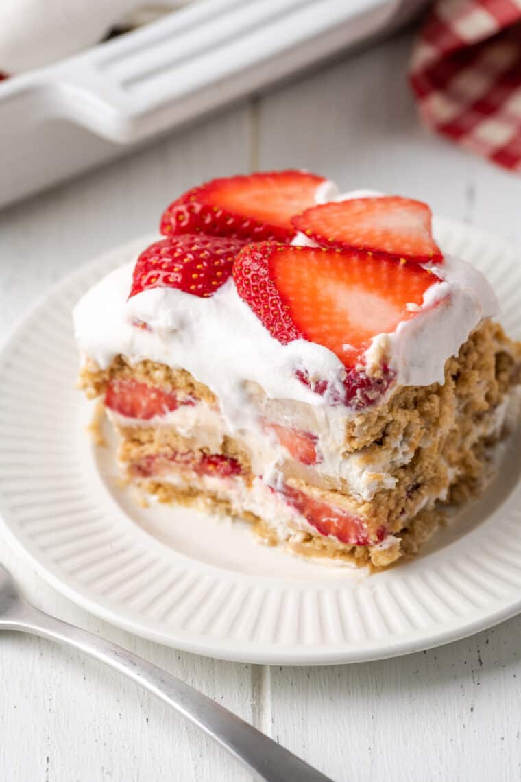 Strawberry Icebox Cake | Cupcakes and Kale Chips