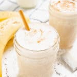 Chai smoothies in mason jars.