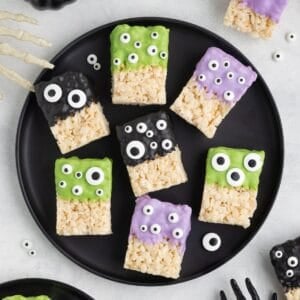 Featured image for Halloween Rice Krispies treats.