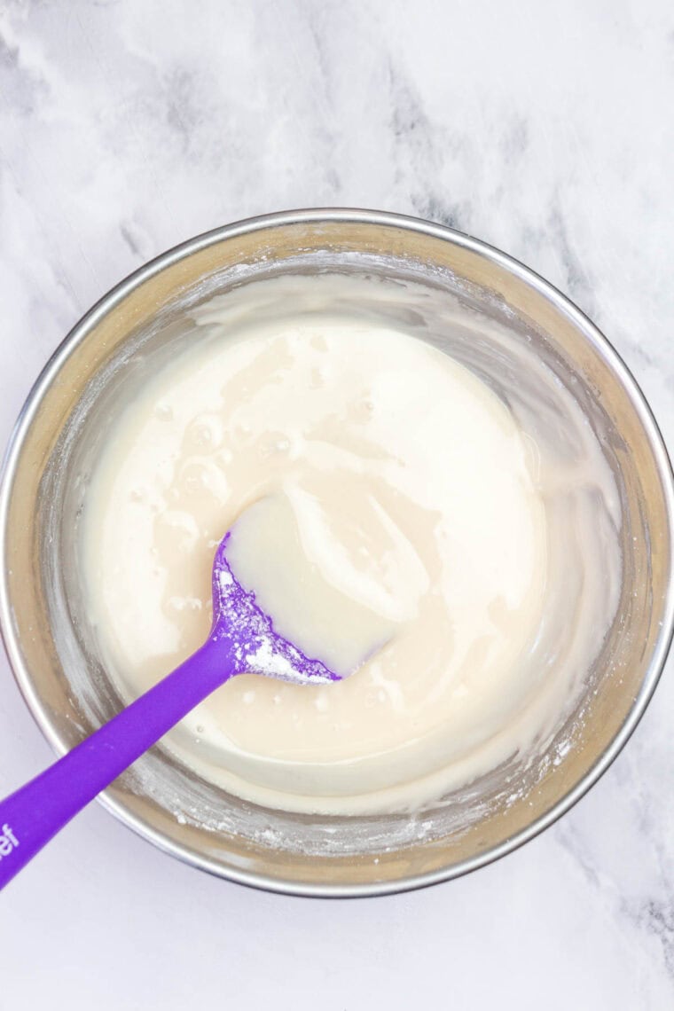 Vanilla glaze for chocolate cinnamon rolls.