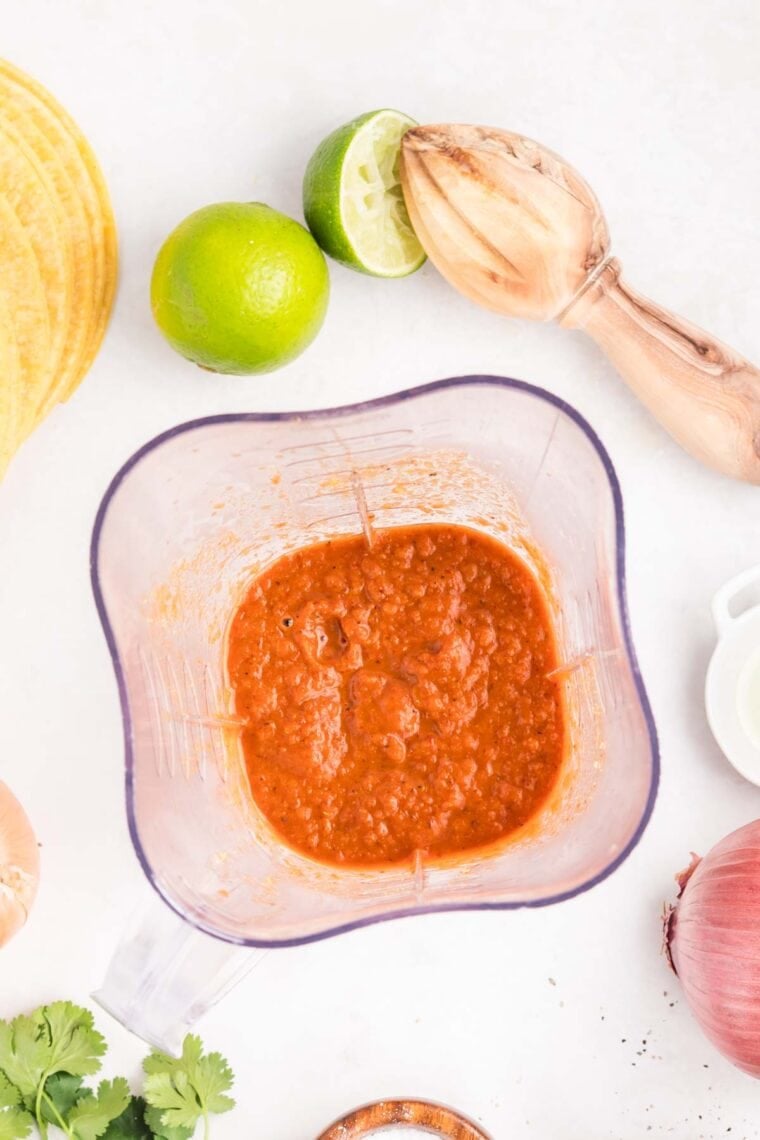 Tinga sauce in a blender