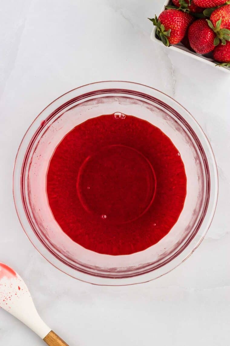 Strawberry jello in a bowl