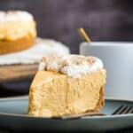 Pinterest graphic with a photo of gluten free no bake pumpkin cheesecake